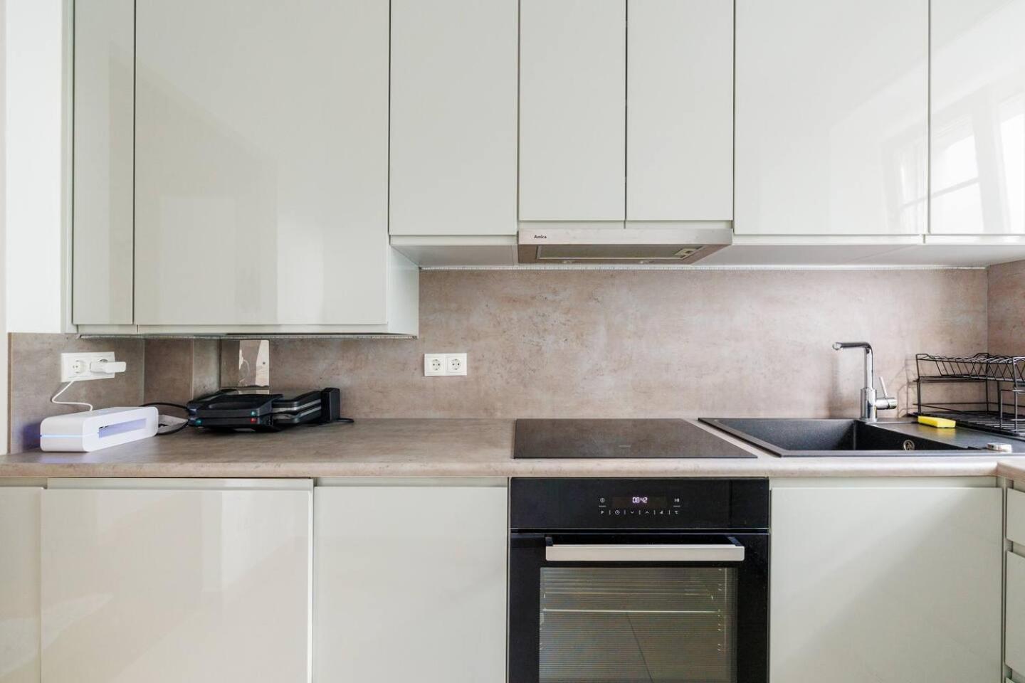Apartment Vienna Near Metro - Netflix - Free Wifi Kültér fotó